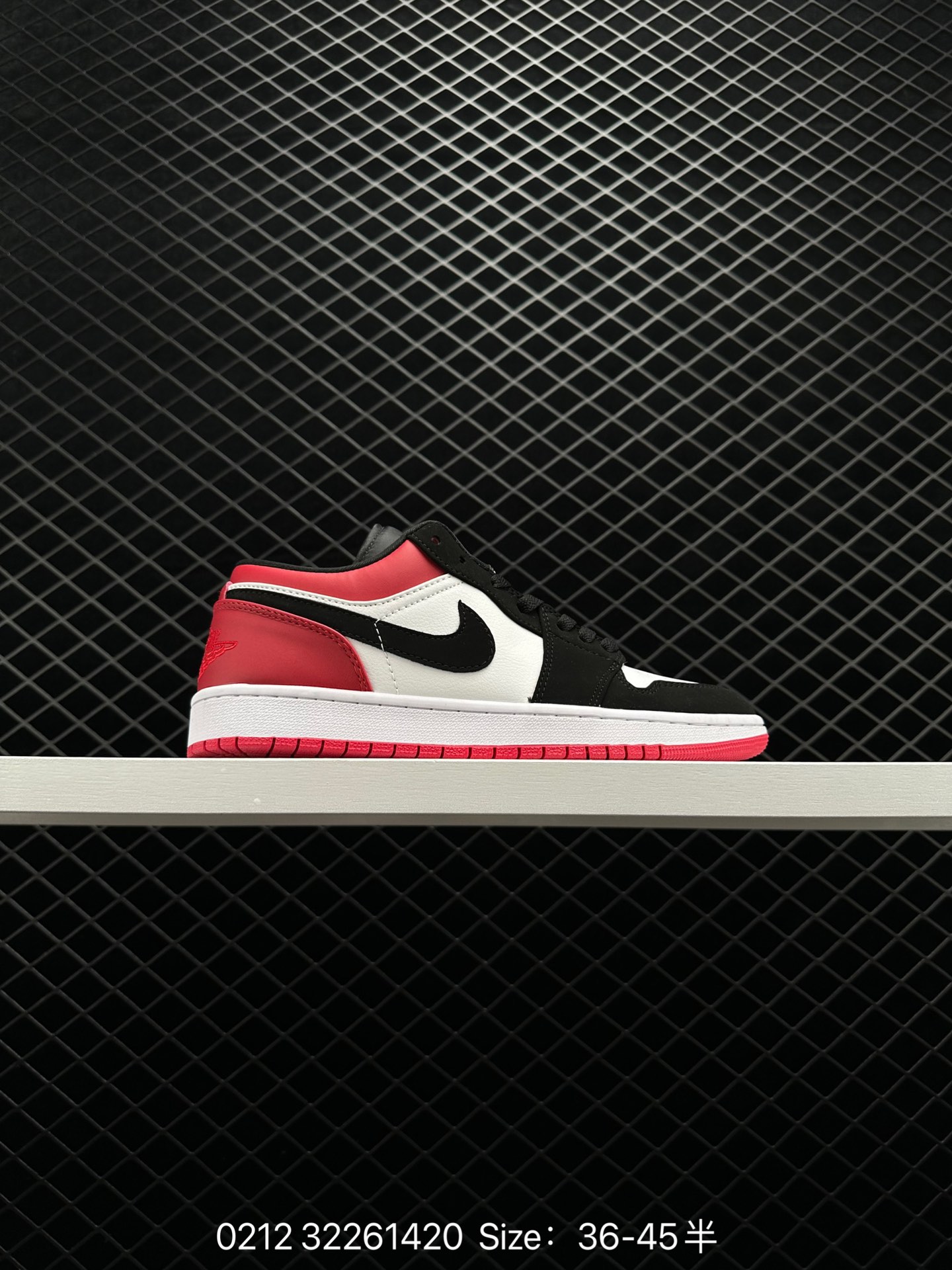 Air Jordan 1 Low “Black Toe”